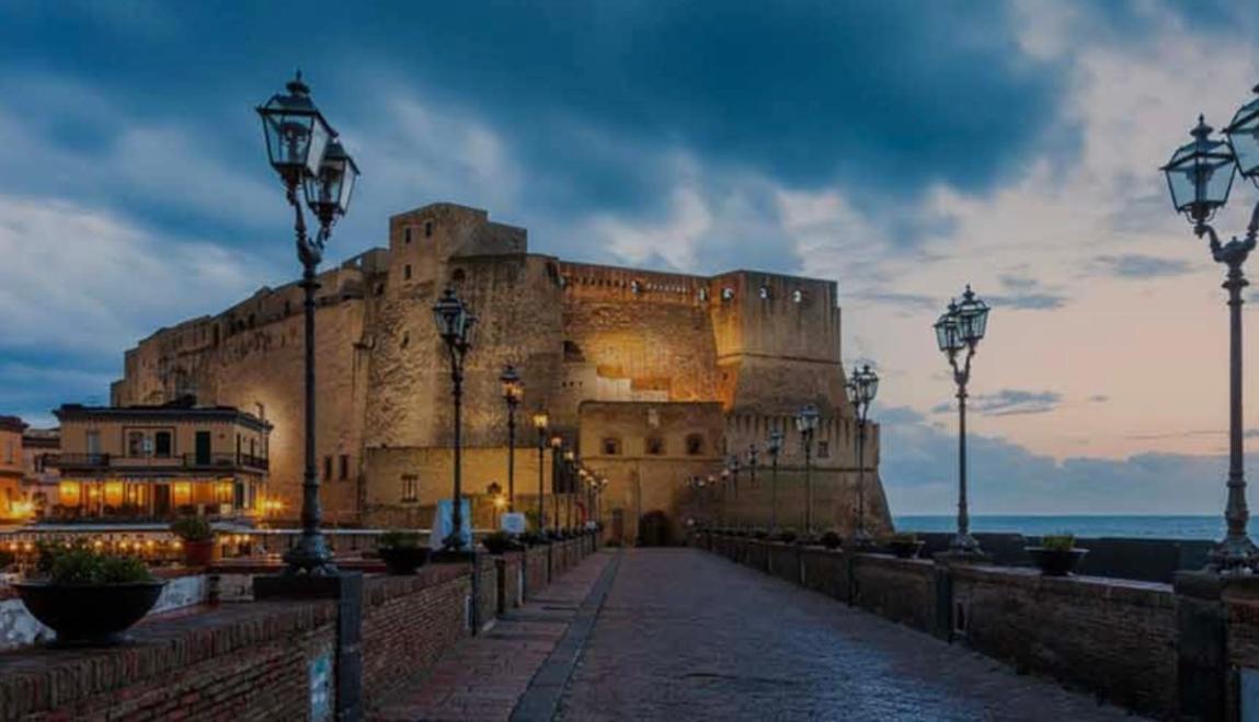 La Casa Di Raffaele Napoli Centro Bed & Breakfast Exterior foto